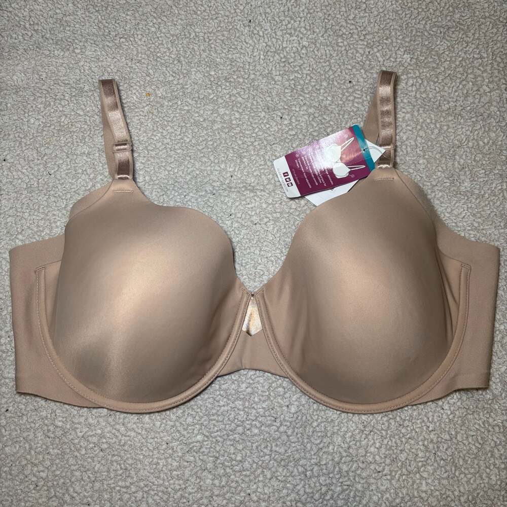 Olga by Warner's No Side Effects Underwire Contour Bra, Style GB0561A, Size 42D